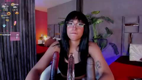 Snapshot of karin_ks chatting on June 25, 5:12 am Karina online show from June 25, 5:12 am
