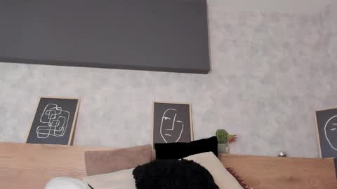 Kari online show from April 7, 11:32 am