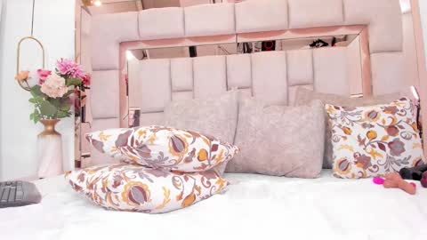 Karina online show from February 18, 10:50 pm