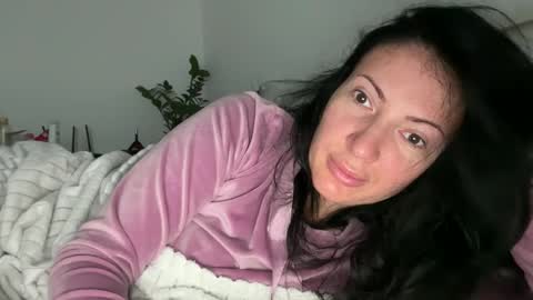 Snapshot of karinablair chatting on March 29, 8:36 am Karina online show from March 29, 8:36 am