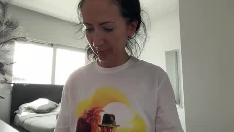 Snapshot of karinablair chatting on April 2, 10:13 am Karina online show from April 2, 10:13 am