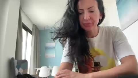 Snapshot of karinablair chatting on April 5, 9:17 am Karina online show from April 5, 9:17 am