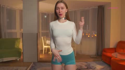 Snapshot of karisacondelario chatting on March 4, 2:45 pm Linn online show from March 4, 2:45 pm