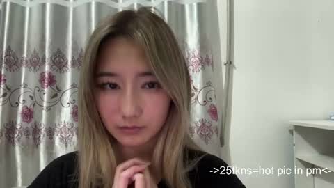 karissagius online show from July 28, 2:13 pm