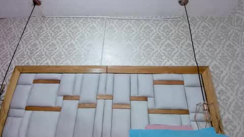 karolina  online show from October 27, 7:18 pm