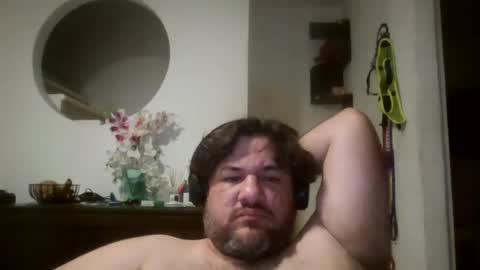 karlmagnus19 online show from July 13, 3:31 am
