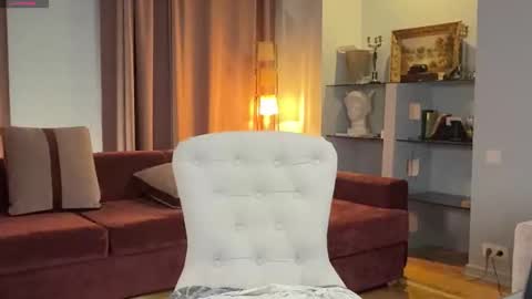 Karlos and Louis online show from February 4, 4:07 am