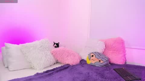 Karlyy  online show from July 7, 4:15 am