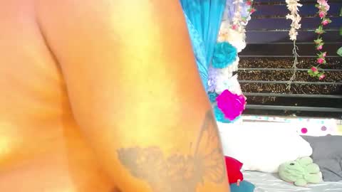 KARLY.  online show from March 25, 10:32 am