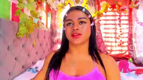 Snapshot of karly_coffe chatting on June 14, 11:45 am KARLY. online show from June 14, 11:45 am