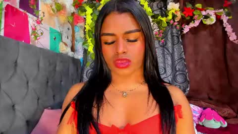 Snapshot of karly_coffe chatting on July 18, 10:41 am KARLY. online show from July 18, 10:41 am