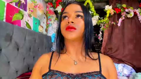 Snapshot of karly_coffe chatting on August 5, 8:39 am KARLY. online show from August 5, 8:39 am