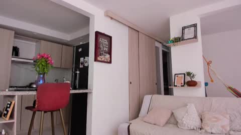 Karlye online show from February 26, 5:17 pm