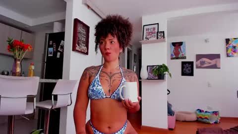 Karlye online show from March 8, 4:33 pm