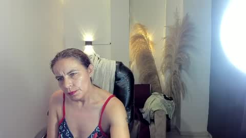 KARLYE online show from May 4, 1:23 am
