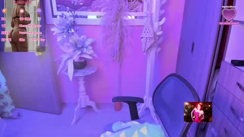 kAROL MILF   online show from May 3, 12:22 pm