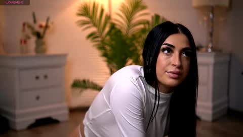 Snapshot of kassidyvibe chatting on February 5, 11:37 am Kassidy online show from February 5, 11:37 am