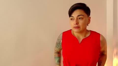 kat paradisse online show from December 16, 12:10 pm