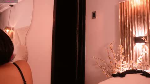 Snapshot of kat_saky chatting on June 12, 11:35 pm Saky online show from June 12, 11:35 pm