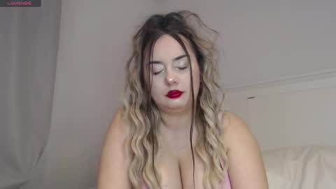 Snapshot of kataleyasinn chatting on April 4, 8:28 pm Kataleya online show from April 4, 8:28 pm