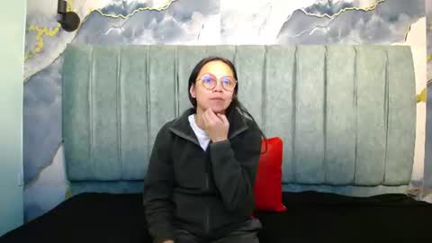 Katalina online show from July 11, 1:03 pm