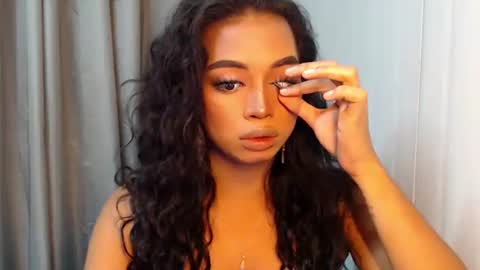 IVY JANE online show from March 25, 10:21 am