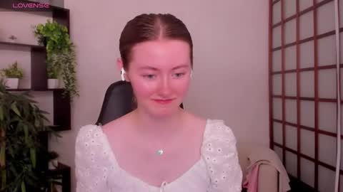 Kate online show from July 2, 3:23 am