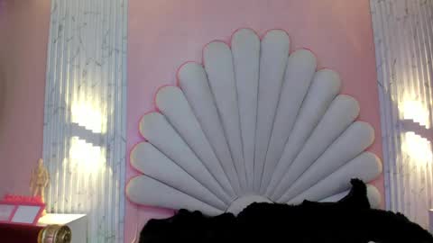 kate online show from April 16, 3:13 pm