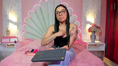 kate online show from July 7, 2:10 pm