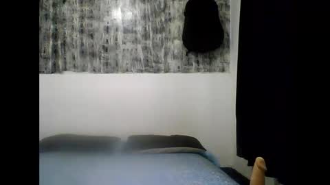 Snapshot of kate_mossi chatting on May 19, 5:08 pm Danna online show from May 19, 5:08 pm