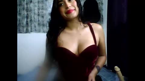 Snapshot of kate_mossi chatting on June 3, 7:19 pm Danna online show from June 3, 7:19 pm