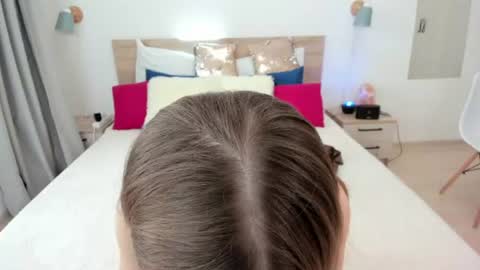 kate_redgar online show from June 30, 3:35 pm