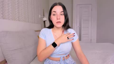 KATE online show from October 25, 9:17 am