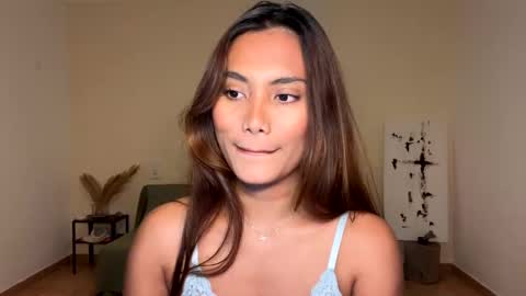 Kate Dami online show from December 13, 4:05 pm