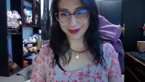 Snapshot of kateeen18 chatting on December 4, 3:16 am Kateeen18 online show from December 4, 3:16 am