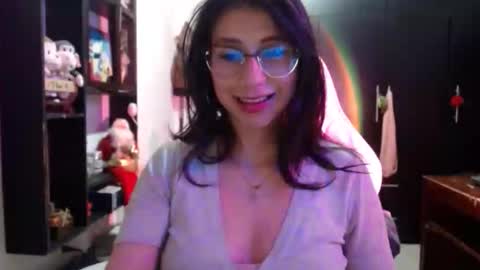 Snapshot of kateeen18 chatting on February 9, 5:55 am Kateeen18 online show from February 9, 5:55 am