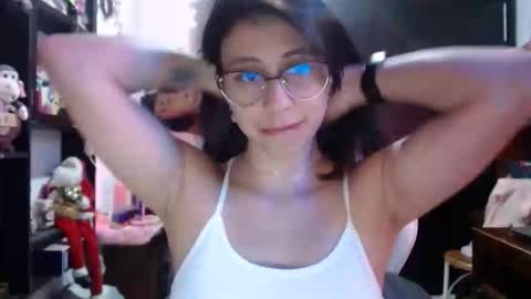 Kateeen18 online show from May 18, 5:35 am