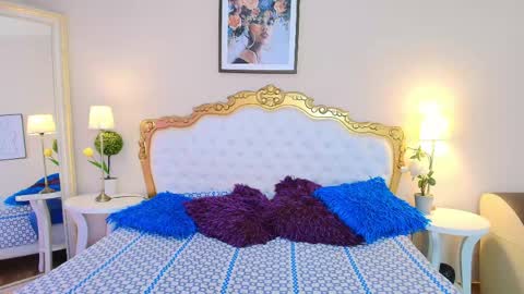 katee Martinez online show from April 15, 7:58 pm