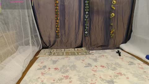 katelinpepperworth online show from April 5, 4:15 pm