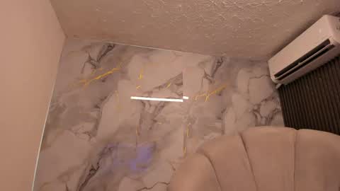 Im Katherine but call me Kate  online show from April 14, 12:11 pm