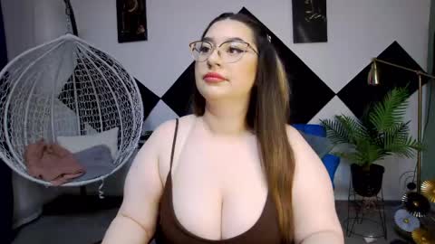 Kate online show from May 17, 7:43 pm