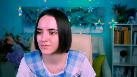 katewillows online show from April 22, 4:48 am