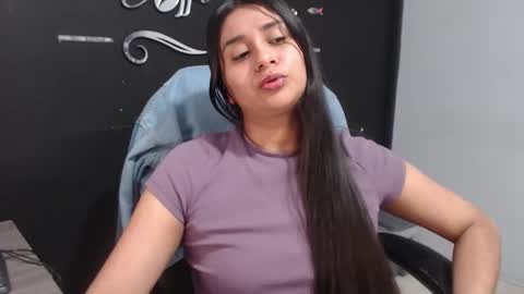 Call me Lau  online show from October 26, 4:35 pm