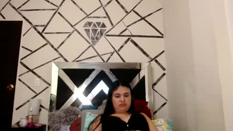 KATHE SANT online show from January 12, 9:19 am