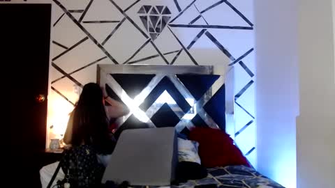 KATHE SANT online show from January 25, 3:30 am