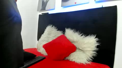 katherine_blair online show from February 20, 12:05 pm