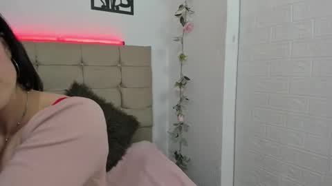 katherine_blair online show from April 20, 12:08 pm