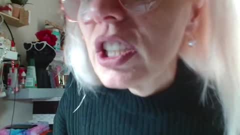 Kathleen online show from May 23, 10:52 am