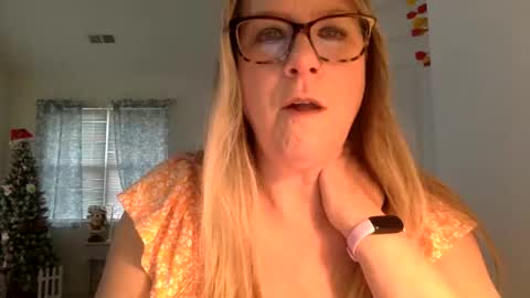 kathrynw online show from January 10, 6:28 pm