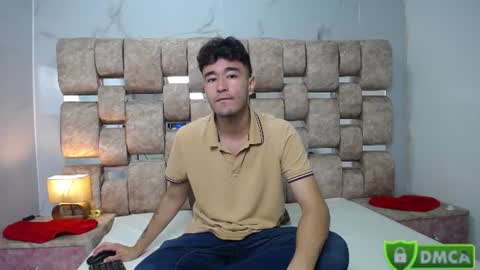 Snapshot of kathyaiden chatting on June 10, 2:49 pm Kaht y Aiden online show from June 10, 2:49 pm